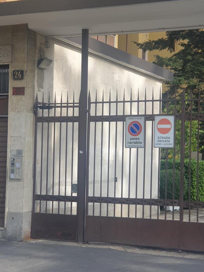 Maffucci 24 Bilocale Molto Spazioso E Moderno Milano Eksteriør bilde